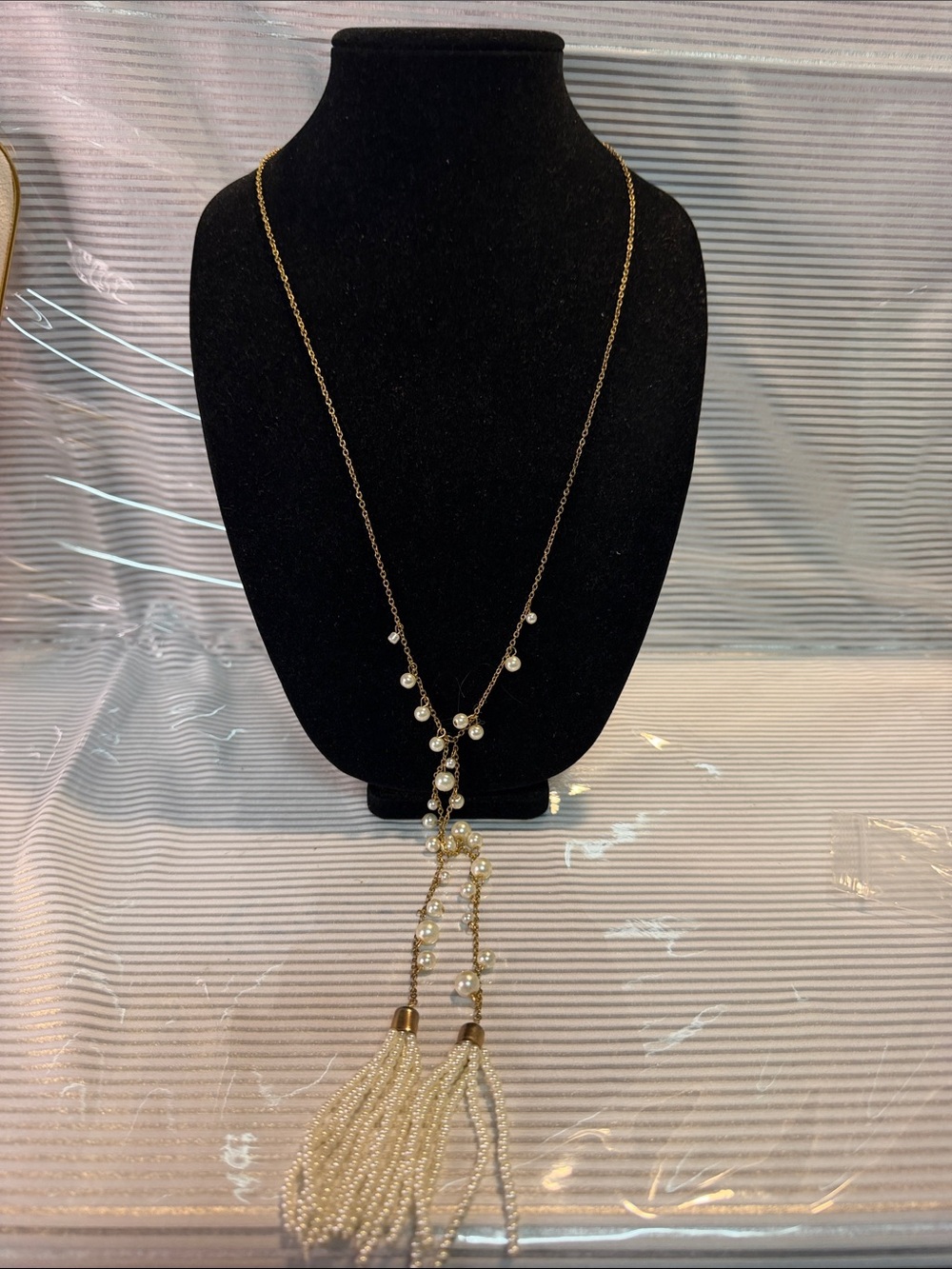 Beaded Tassel Necklace in White & Gold Like New